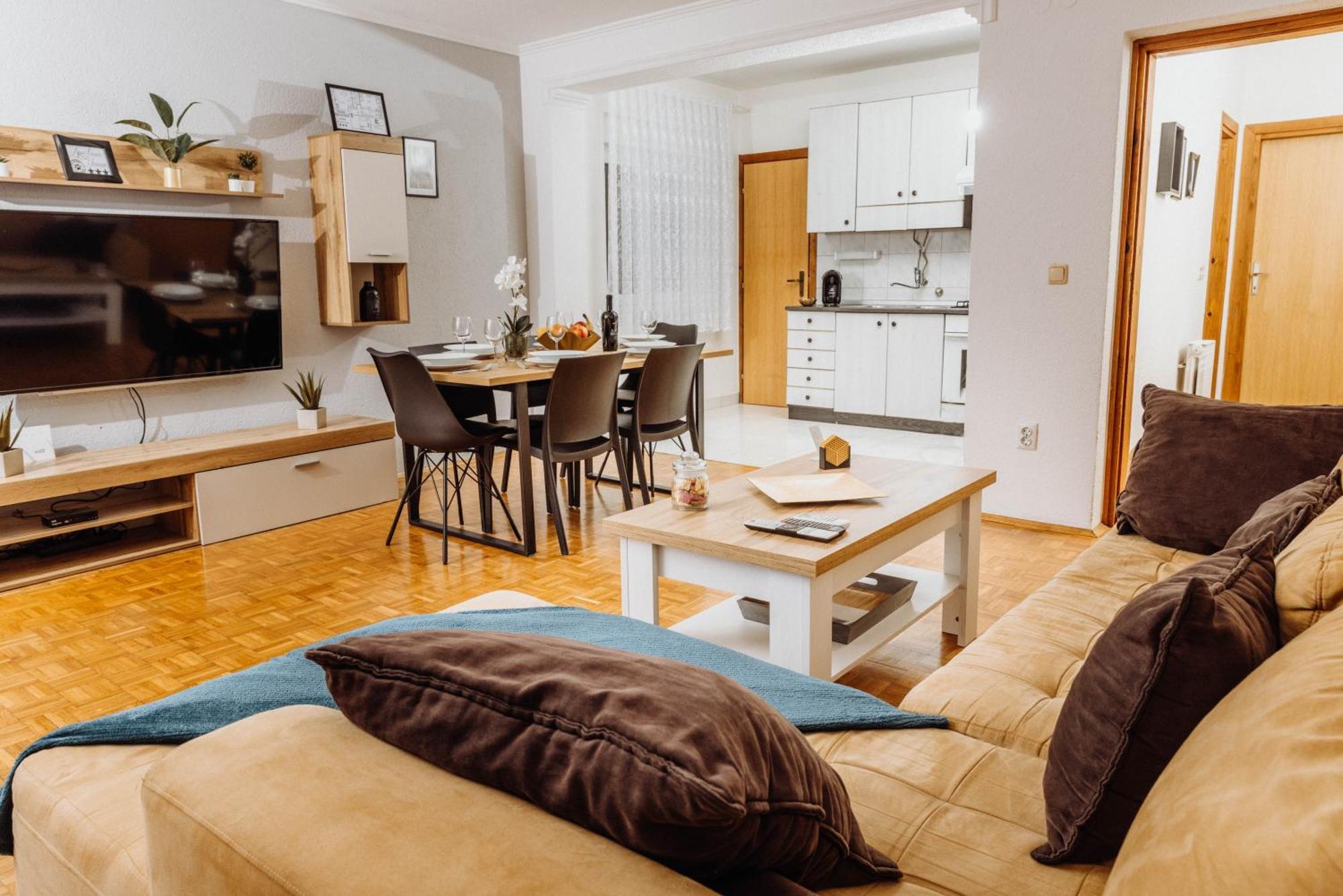 Apartman Tihana Vinkovci Dış mekan fotoğraf