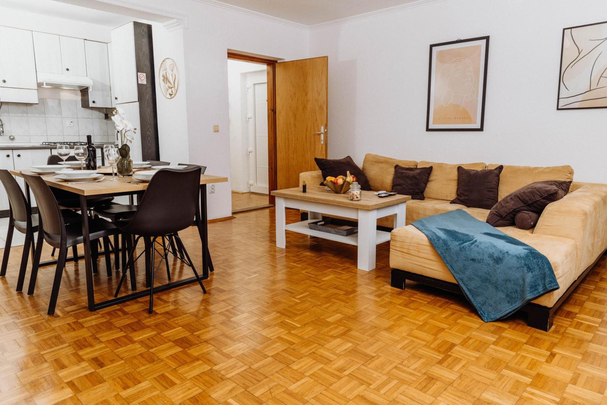 Apartman Tihana Vinkovci Dış mekan fotoğraf