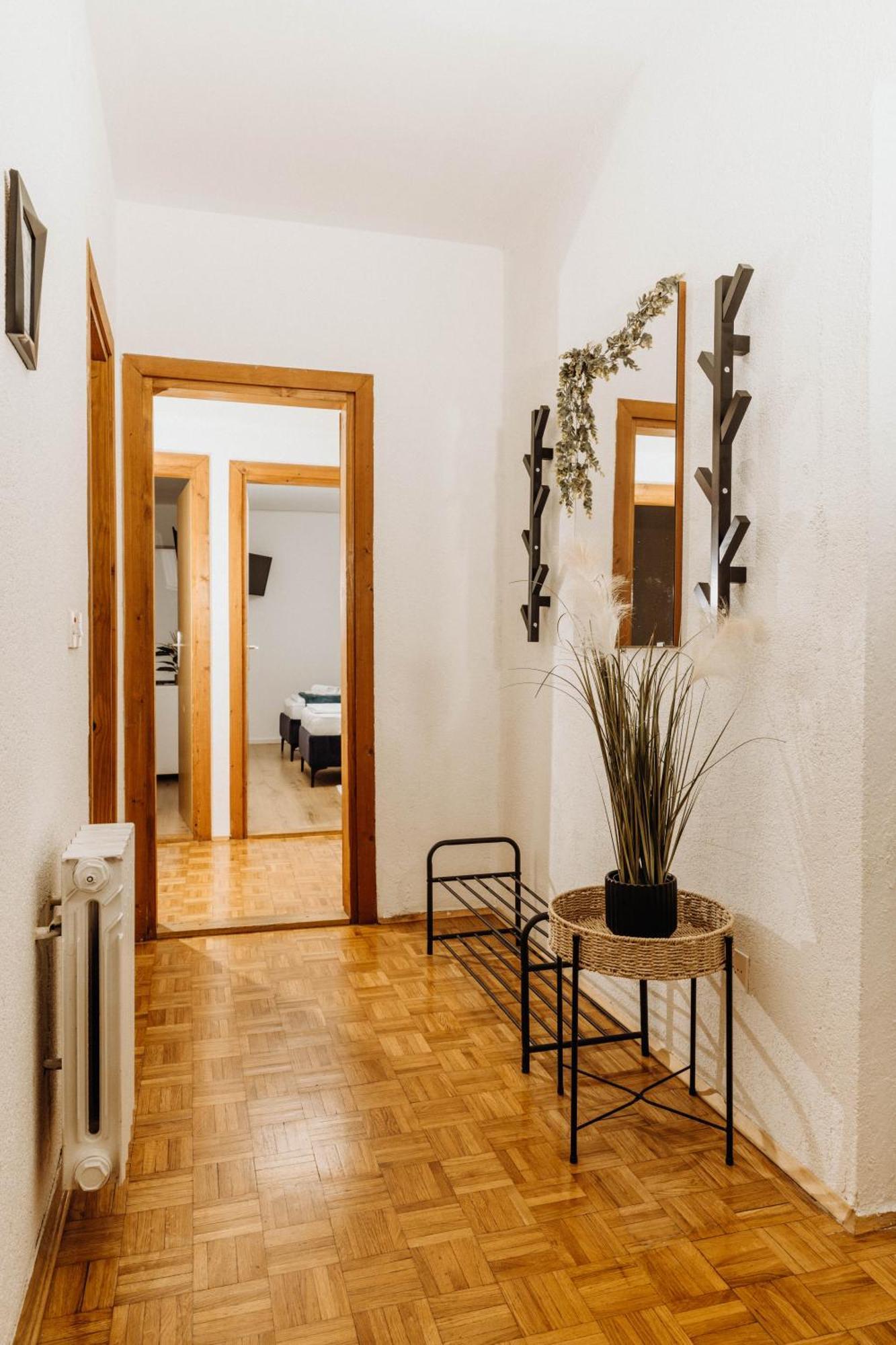 Apartman Tihana Vinkovci Dış mekan fotoğraf